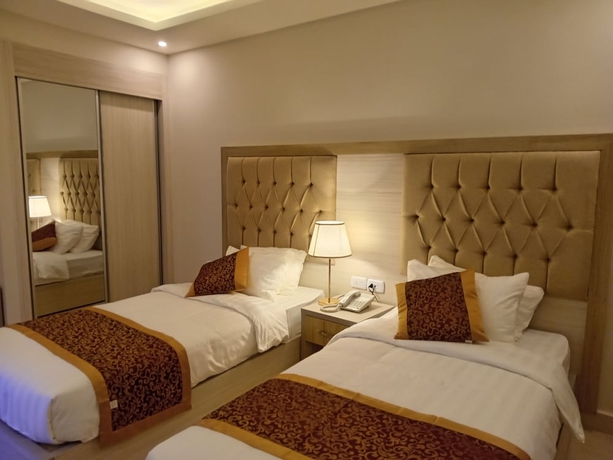 Imagen de la habitación del Hotel Petra Premium. Foto 7