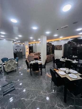 Imagen de los interiores del Hotel Petra Rocks. Foto 15
