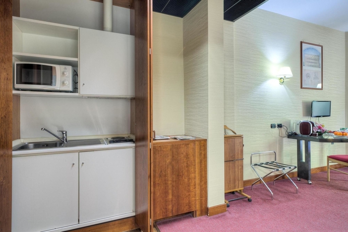 Imagen de la habitación del Hotel Petra, Romanina. Foto 6