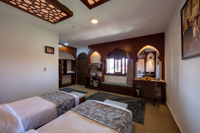 Imagen de la habitación del Hotel Petra Seasons Luxury Resort. Foto 16