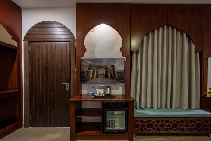 Imagen de la habitación del Hotel Petra Seasons Luxury Resort. Foto 18