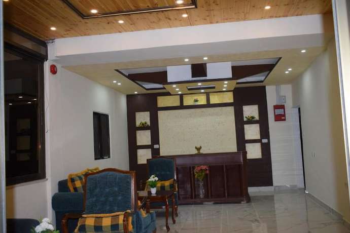 Imagen de los interiores del Hotel Petra Sky. Foto 20