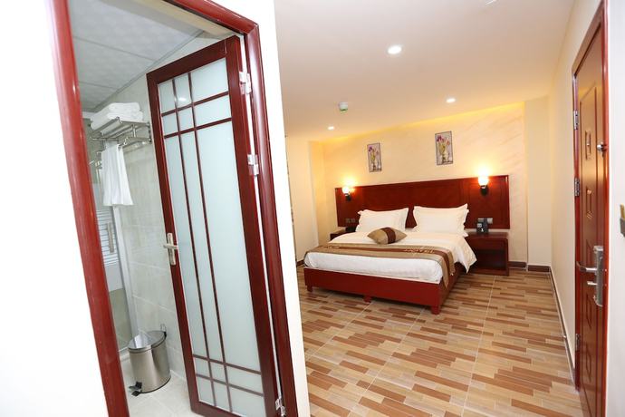 Imagen de la habitación del Hotel Petra Venus. Foto 10