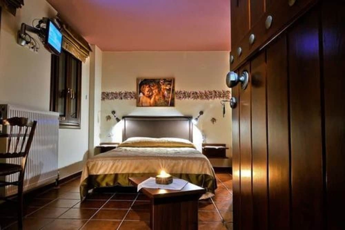 Imagen de la habitación del Hotel Petradi. Foto 9