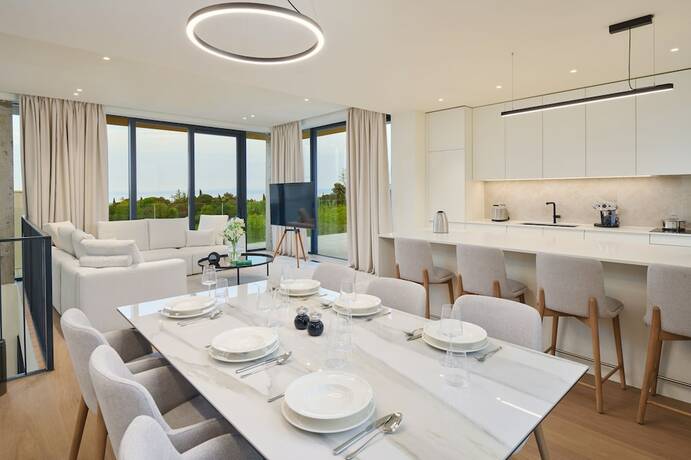 Imagen de la habitación del Hotel Petram Resort and Residences. Foto 12