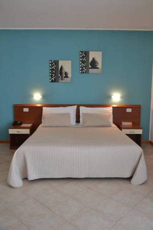 Imagen de la habitación del Hotel Petrarca. Foto 10