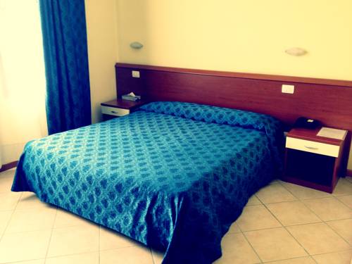 Imagen de la habitación del Hotel Petrarca. Foto 11