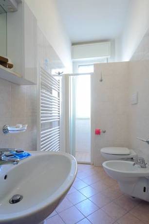 Imagen de la habitación del Hotel Petrarca, Rimini. Foto 9