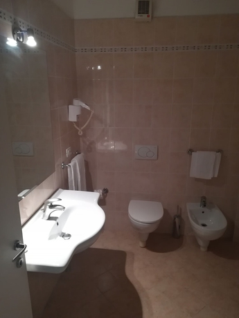 Imagen de la habitación del Hotel Petraria & Resort. Foto 9