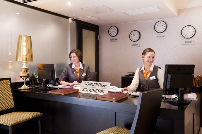 Imagen de los interiores del Hotel Petro Palace. Foto 13