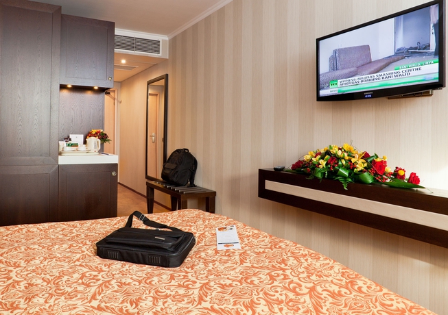 Imagen de la habitación del Hotel Petro Palace. Foto 5