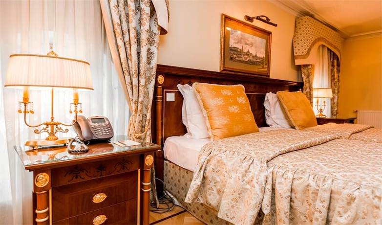 Imagen de la habitación del Hotel Petroff Palace Boutique. Foto 12