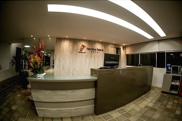 Imagen de los interiores del Hotel Petrolina Palace. Foto 16