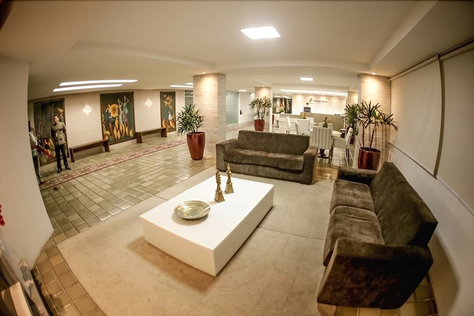 Imagen de los interiores del Hotel Petrolina Palace. Foto 17