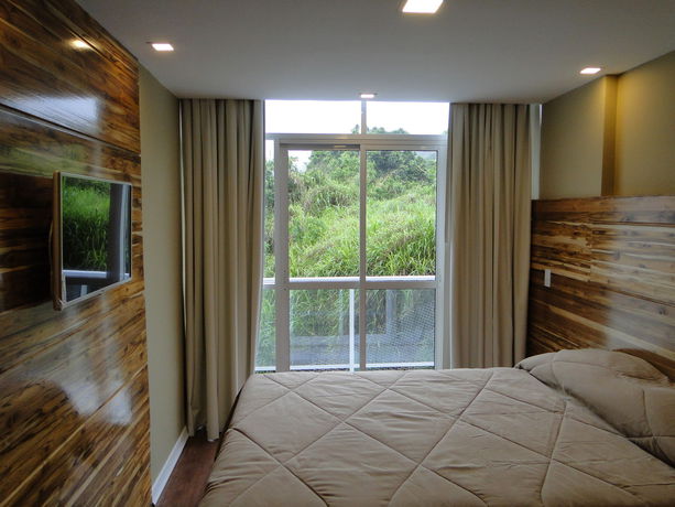 Imagen de la habitación del Hotel Petropolis Inn. Foto 4