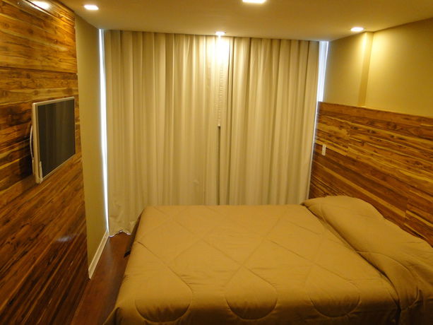 Imagen de la habitación del Hotel Petropolis Inn. Foto 7