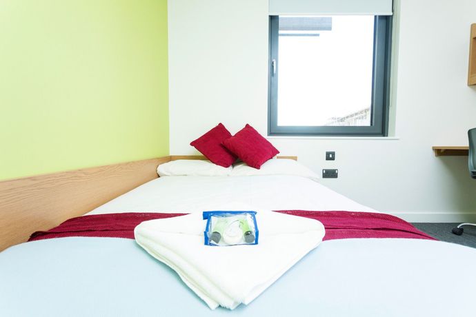 Imagen de los exteriores del Hotel Petros Court. Foto 15