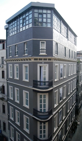 Imagen de los exteriores del Hotel Petros, Estambul. Foto 12