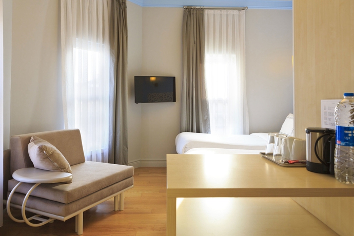 Imagen de la habitación del Hotel Petros, Estambul. Foto 7