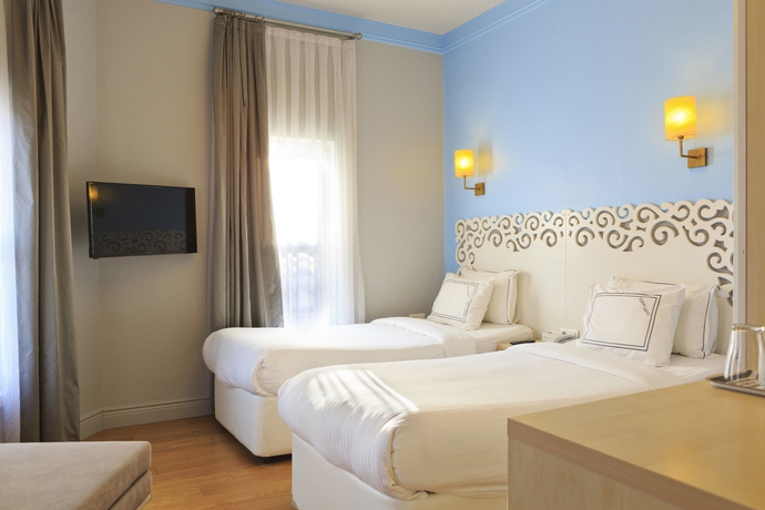 Imagen de la habitación del Hotel Petros, Estambul. Foto 11