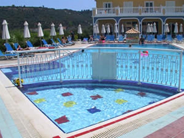 Imagen general del Hotel Petros, Tsilivi. Foto 3