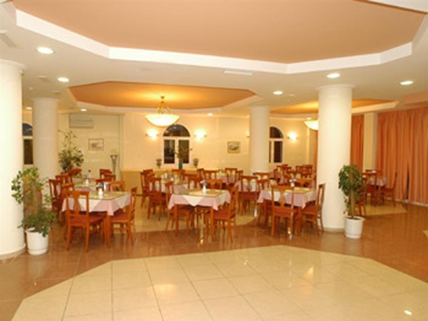 Imagen general del Hotel Petros, Tsilivi. Foto 6