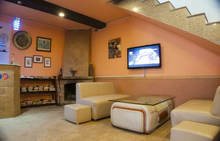 Imagen de los interiores del Hotel Petrosyan hostel. Foto 19