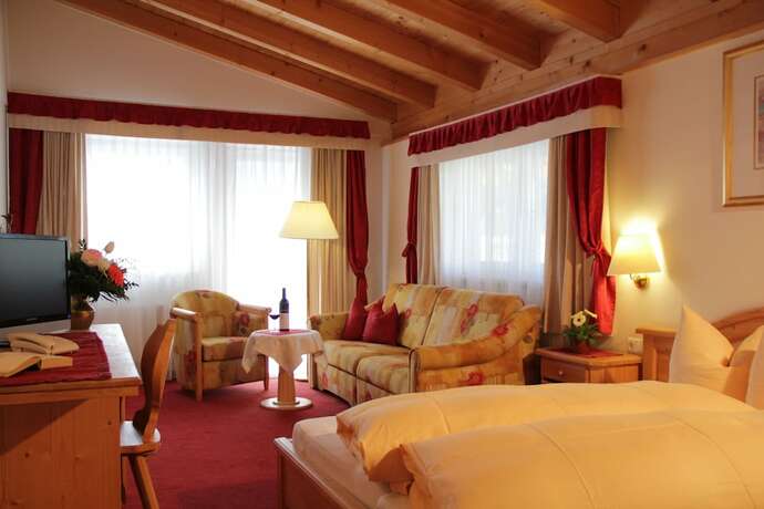 Imagen general del Hotel Pettneuerhof. Foto 4