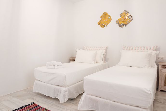 Imagen de la habitación del Hotel Petunia Ibiza, a Beaumier. Foto 2