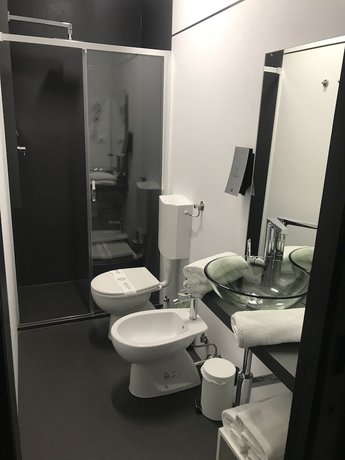 Imagen de la habitación del Hotel Pex. Foto 5