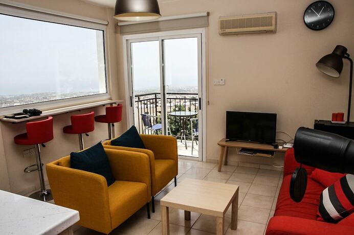 Imagen general del Hotel Peyia Pearl. Foto 8