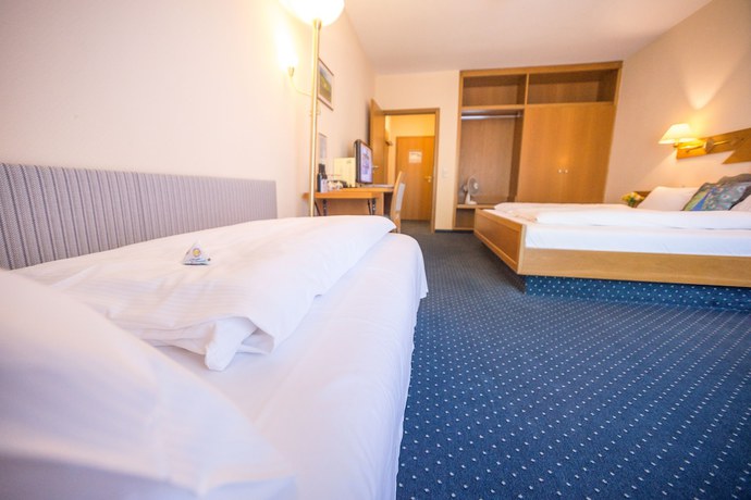 Imagen de la habitación del Hotel Pfauen. Foto 5