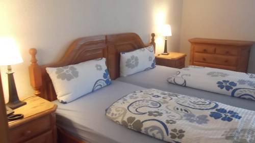 Imagen de la habitación del Hotel Pf&auml;lzer Landhotel Heinrich. Foto 3