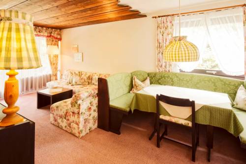 Imagen de la habitación del Hotel Pfeifer. Foto 11