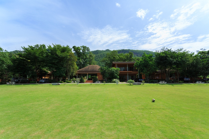 Imagen de los exteriores del Hotel Phachuanchom Khaoyai. Foto 16