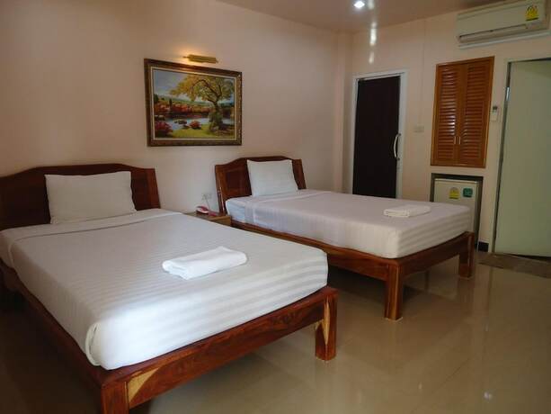 Imagen general del Hotel Phadaeng. Foto 8
