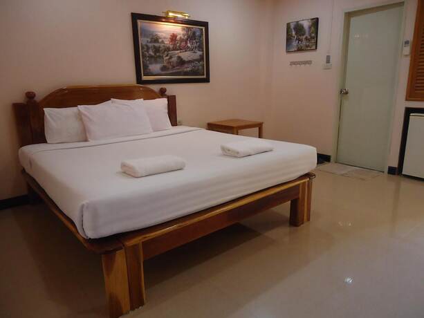 Imagen general del Hotel Phadaeng. Foto 10
