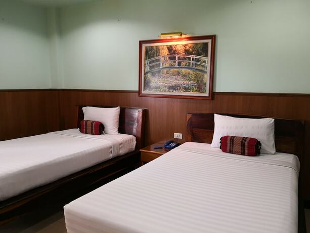 Imagen de la habitación del Hotel Phadaeng. Foto 33