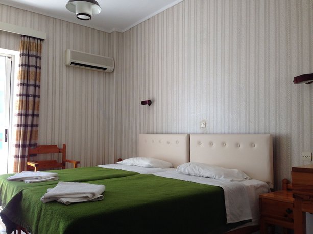 Imagen de la habitación del Hotel Phaethon. Foto 9