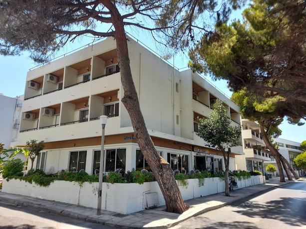 Imagen general del Hotel Phaethon. Foto 1