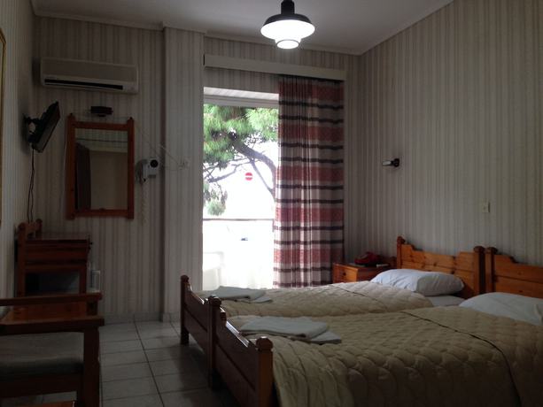 Imagen de la habitación del Hotel Phaethon. Foto 13