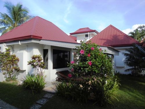 Imagen de la habitación del Hotel Phaidon Beach Resort. Foto 7