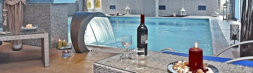 Imagen de la piscina del Hotel Phaidon Hotel and Spa. Foto 18