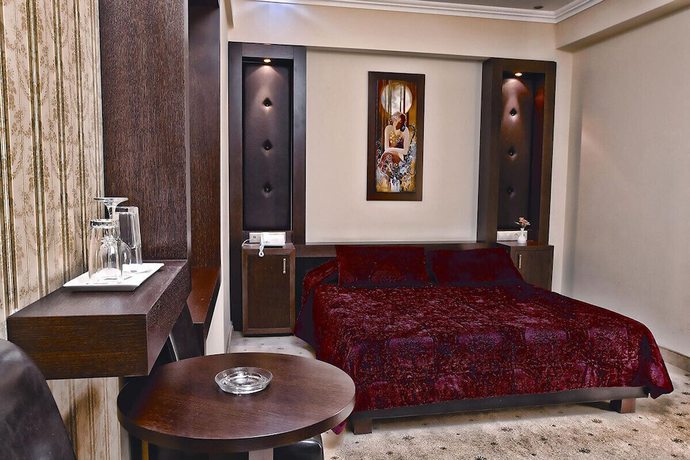 Imagen de la habitación del Hotel Phaidon Hotel and Spa. Foto 12