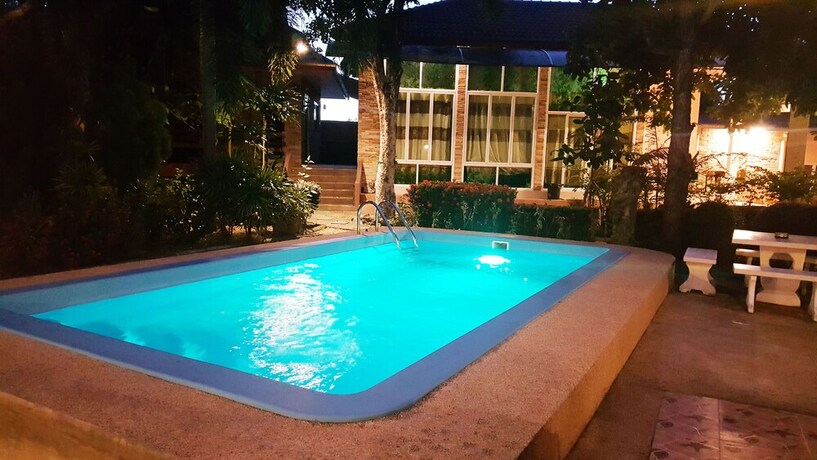 Imagen general del Hotel Phalaburi Resort. Foto 1