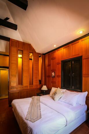 Imagen de la habitación del Hotel Phalaburi Resort. Foto 6