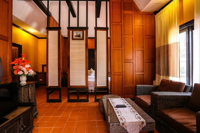 Imagen de la habitación del Hotel Phalaburi Resort. Foto 12