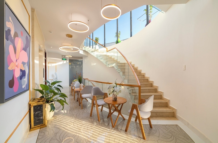 Imagen de los interiores del Hotel Pham Gia Villa andHotel. Foto 16