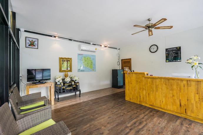 Imagen de los interiores del Hotel Phangan Akuna. Foto 18