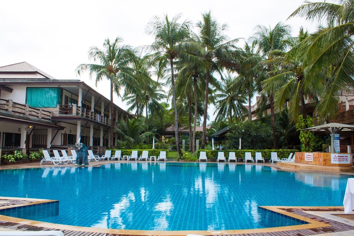 Imagen de la piscina del Hotel Phangan Bayshore Resort. Foto 12